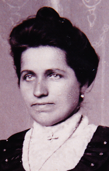 Aimée Aimée, sa grand-mère maternelle