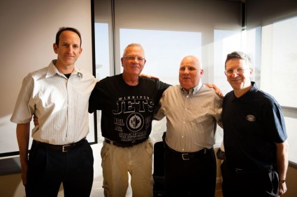 Gilad Japhet, Izak, Shep et Laurence Harris