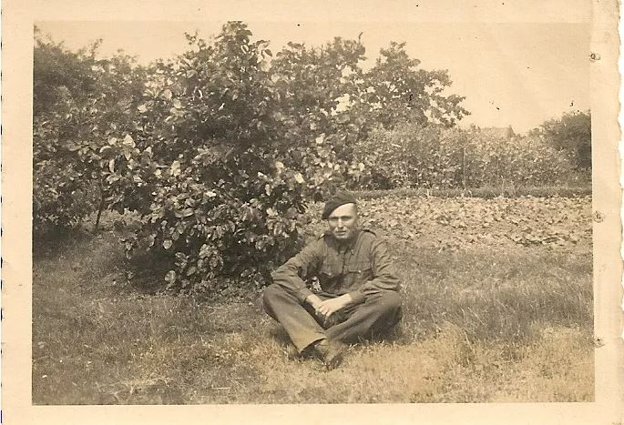 Mon grand-père, Roger Dubuc, prisonnier de guerre en Allemagne. (Collection personnelle Elisabeth Zetland)