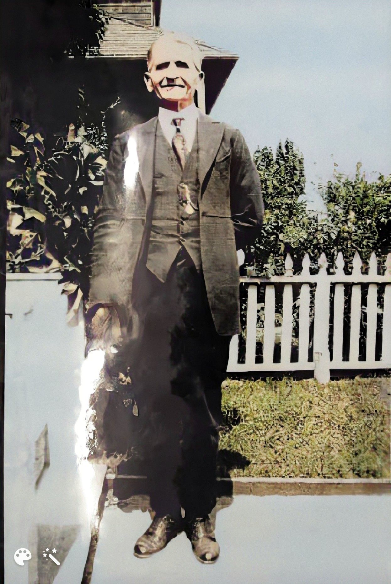 Yves Marie Crechriou. Marin breton né en 1856, il s’installe en Californie à l'âge de 25 ans où il vit jusqu'à son décès en 1924. Photo colorisée et améliorée par MyHeritage.